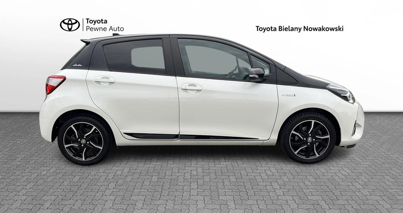 Toyota Yaris cena 69900 przebieg: 21524, rok produkcji 2018 z Malbork małe 326